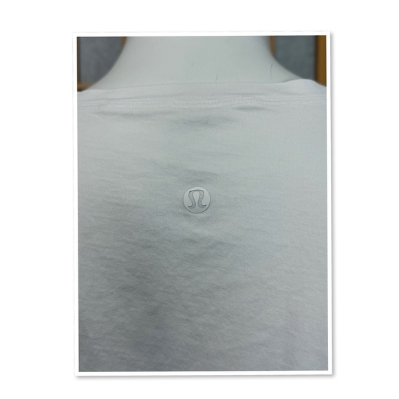 Lululemon Athletica Cates White Cropped Top - Picture 7 of 8